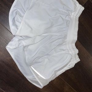 lululemon “hotty hot shorts”